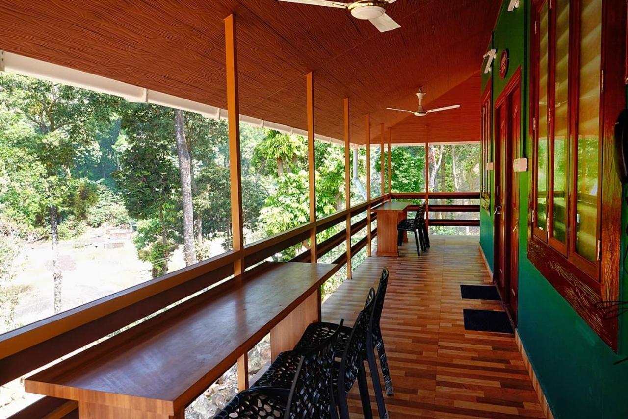 Hill Valley Farm House Nelliyampathy Exterior foto