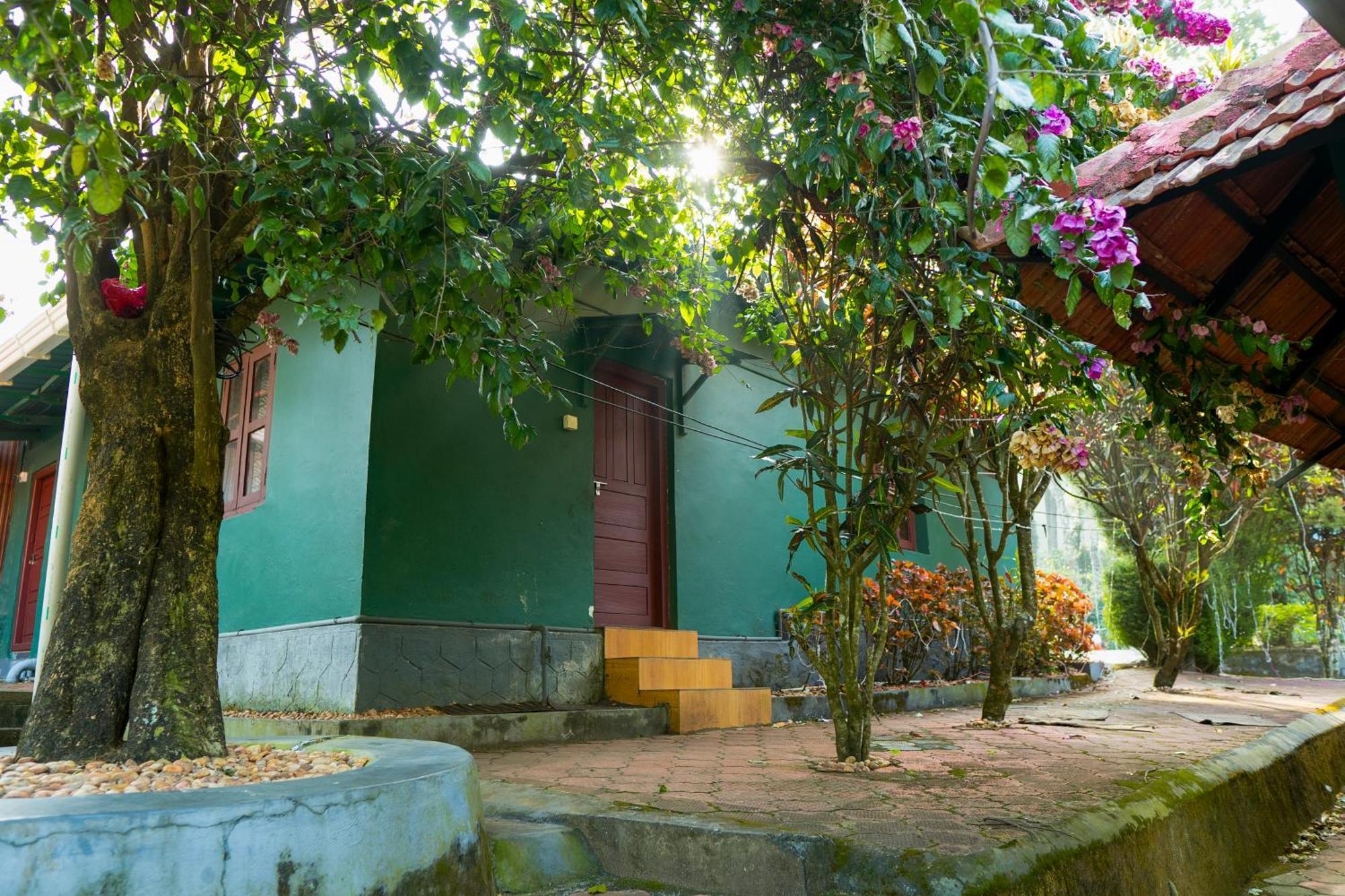 Hill Valley Farm House Nelliyampathy Exterior foto